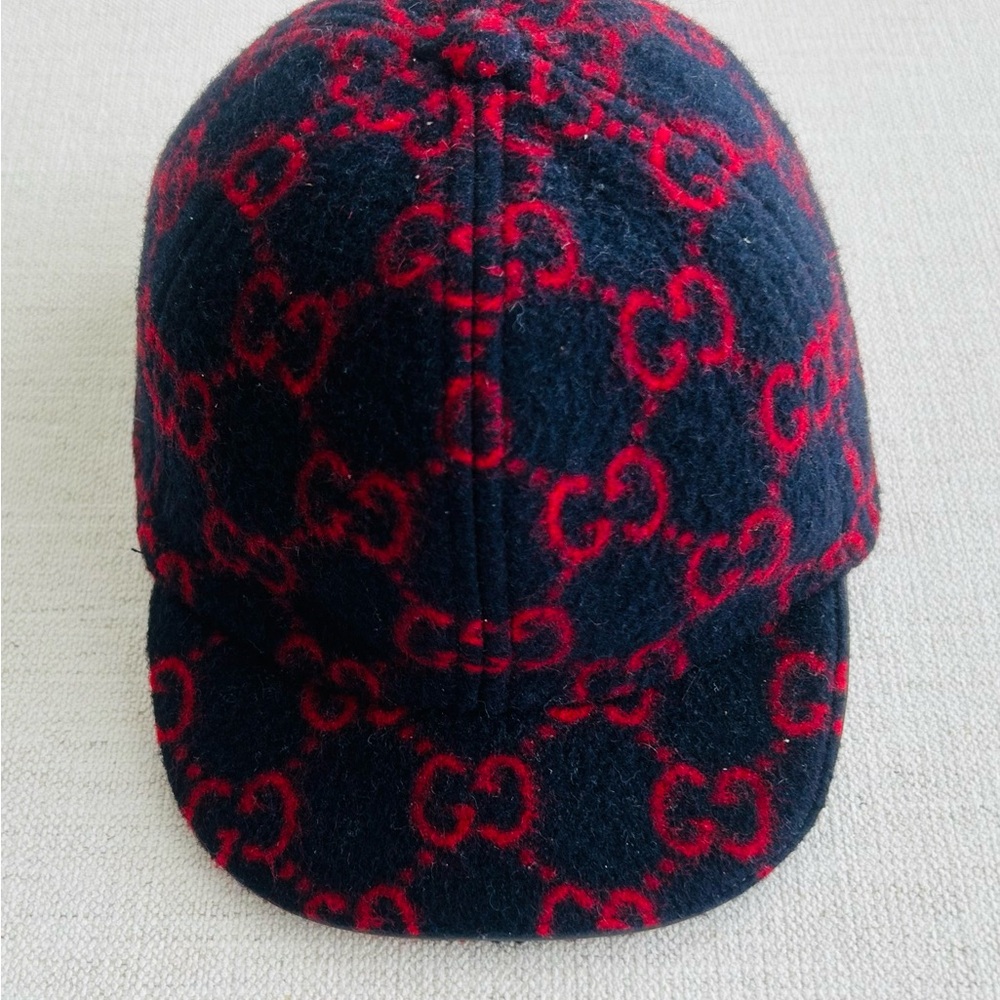 Gucci Kids Wool Baseball Cap in Navy with Red Monogram (L: 56 cm)